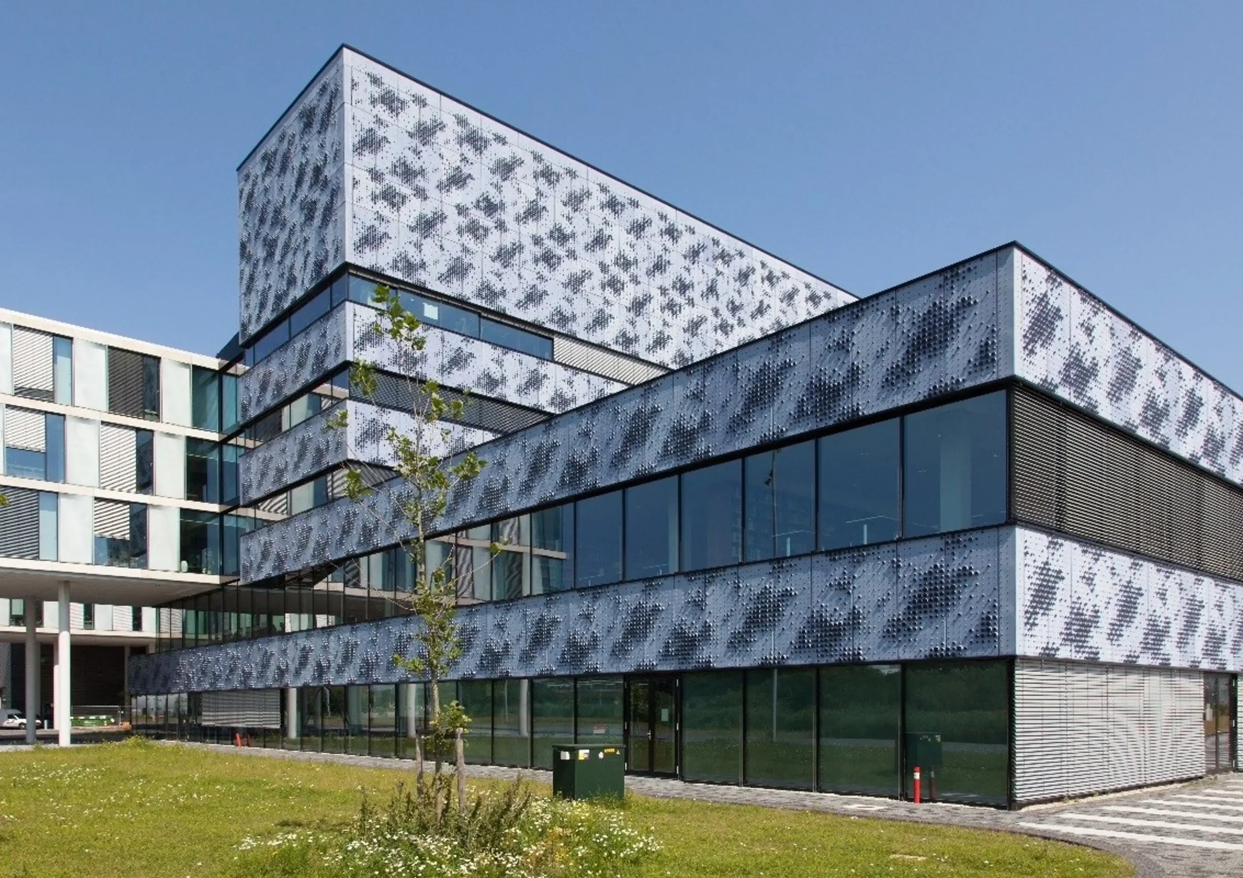 Amsterdam Univ 4 Ext