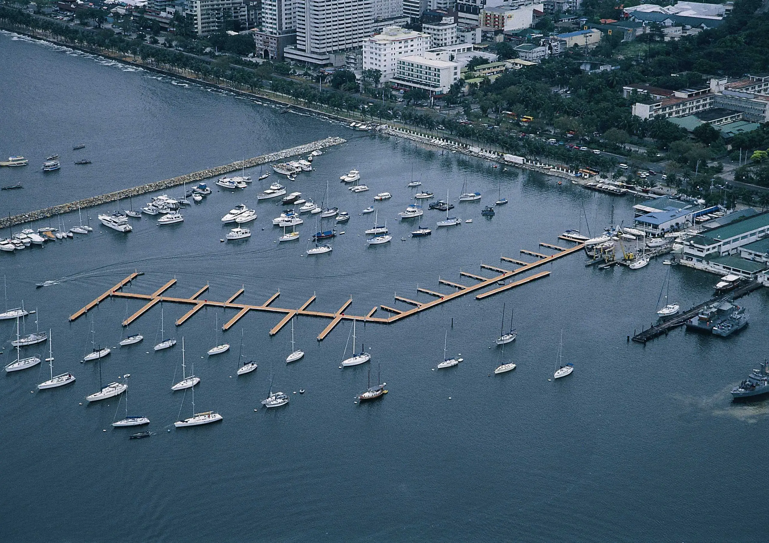 Manila Yacht 2